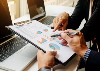Top Web-based Bosses in Finance Projects