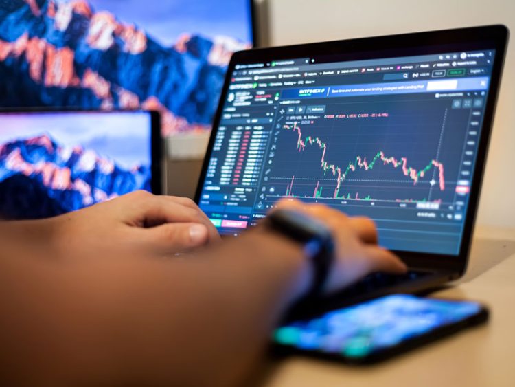 Decoding Forex Markets: Unveiling the Fundamental Analysis Framework
