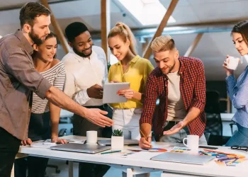 Winning Innovate UK grants in a competitive market: what high scoring proposals do differently